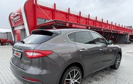 Maserati Levante I, 2017 год, 4 390 000 рублей, 6 фотография