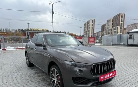 Maserati Levante I, 2017 год, 4 390 000 рублей, 3 фотография