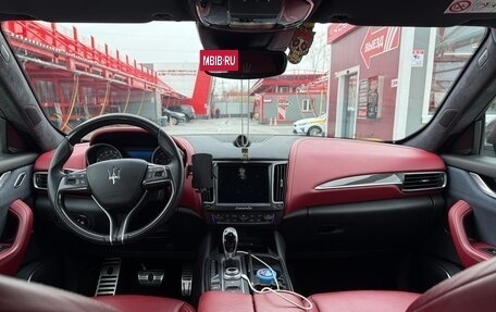 Maserati Levante I, 2017 год, 4 390 000 рублей, 11 фотография