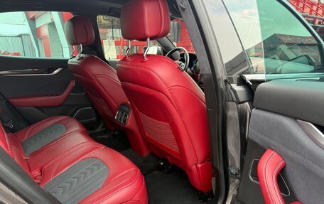 Maserati Levante I, 2017 год, 4 390 000 рублей, 18 фотография