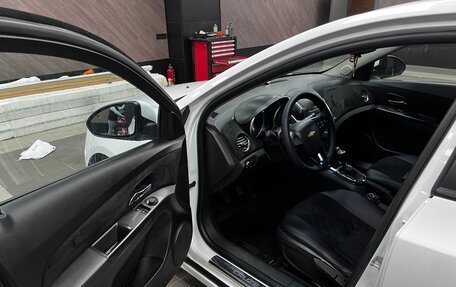 Chevrolet Cruze II, 2013 год, 900 000 рублей, 11 фотография