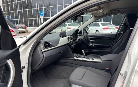 BMW 3 серия, 2016 год, 2 050 000 рублей, 2 фотография