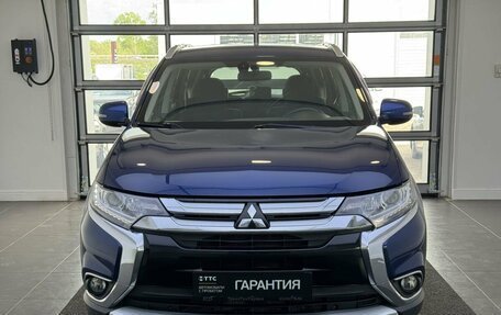 Mitsubishi Outlander III рестайлинг 3, 2015 год, 1 949 000 рублей, 2 фотография