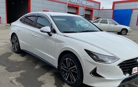 Hyundai Sonata VIII, 2021 год, 1 850 000 рублей, 2 фотография