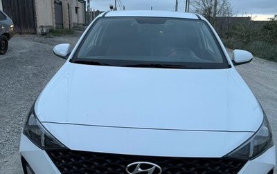 Hyundai Solaris II рестайлинг, 2022 год, 1 700 000 рублей, 1 фотография