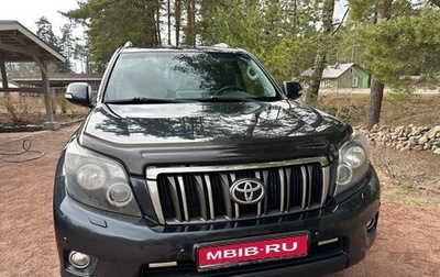 Toyota Land Cruiser Prado 150 рестайлинг 2, 2011 год, 2 650 000 рублей, 1 фотография