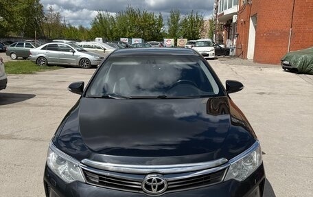 Toyota Camry, 2015 год, 2 350 000 рублей, 1 фотография