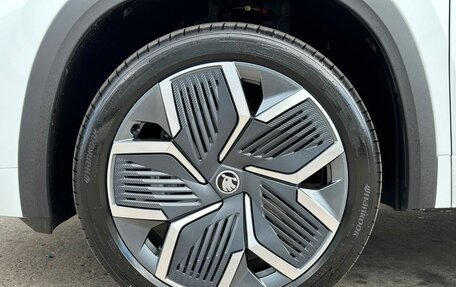 Skoda Kodiaq, 2025 год, 7 200 000 рублей, 21 фотография