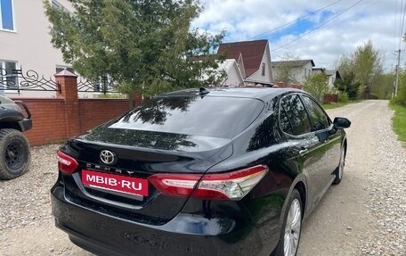 Toyota Camry, 2019 год, 2 570 000 рублей, 7 фотография