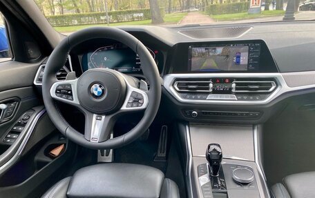 BMW 3 серия, 2018 год, 4 300 000 рублей, 9 фотография