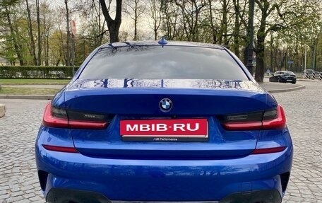 BMW 3 серия, 2018 год, 4 300 000 рублей, 6 фотография