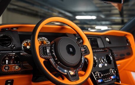 Rolls-Royce Cullinan, 2024 год, 55 450 000 рублей, 6 фотография
