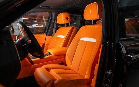 Rolls-Royce Cullinan, 2024 год, 55 450 000 рублей, 17 фотография