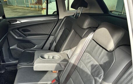 Volkswagen Tiguan II, 2019 год, 3 500 000 рублей, 20 фотография