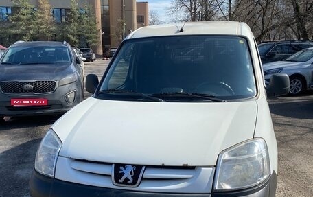 Peugeot Partner II рестайлинг 2, 2011 год, 650 000 рублей, 2 фотография
