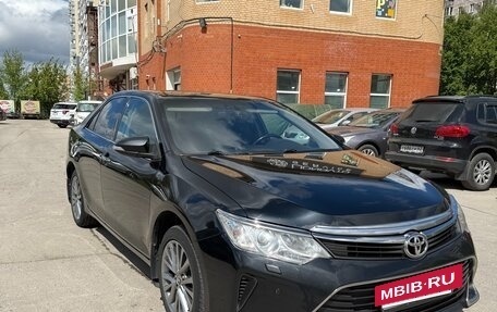 Toyota Camry, 2015 год, 2 350 000 рублей, 7 фотография