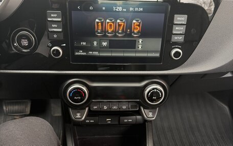 KIA Rio IV, 2020 год, 1 950 000 рублей, 6 фотография