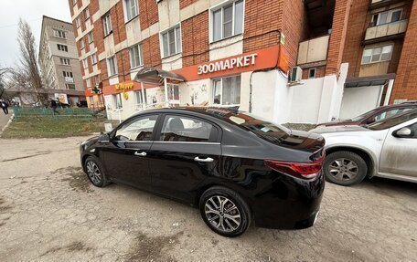 KIA Rio IV, 2020 год, 1 950 000 рублей, 10 фотография