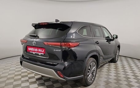Toyota Highlander, 2024 год, 6 690 000 рублей, 6 фотография