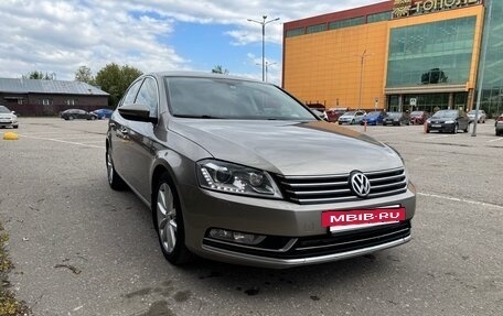 Volkswagen Passat B7, 2012 год, 1 550 000 рублей, 2 фотография