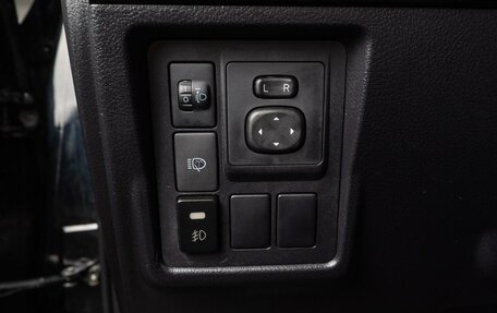 Toyota Land Cruiser Prado 150 рестайлинг 2, 2016 год, 3 499 000 рублей, 13 фотография