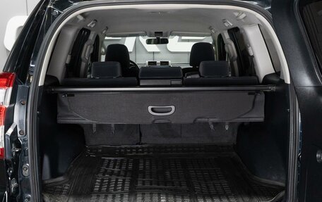 Toyota Land Cruiser Prado 150 рестайлинг 2, 2016 год, 3 499 000 рублей, 15 фотография