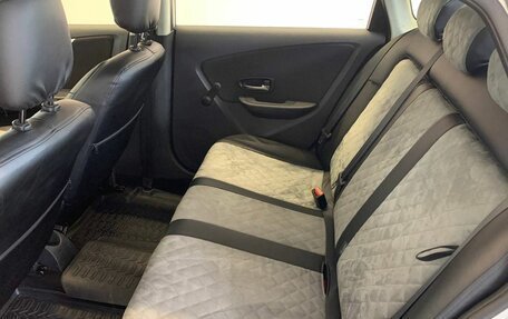 Nissan Almera, 2015 год, 750 000 рублей, 10 фотография