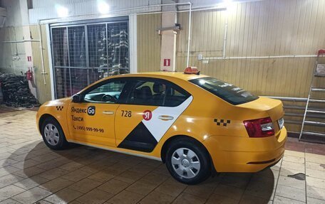 Skoda Octavia, 2020 год, 1 800 000 рублей, 5 фотография