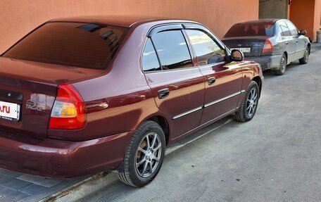 Hyundai Accent II, 2008 год, 450 000 рублей, 3 фотография