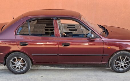 Hyundai Accent II, 2008 год, 450 000 рублей, 4 фотография