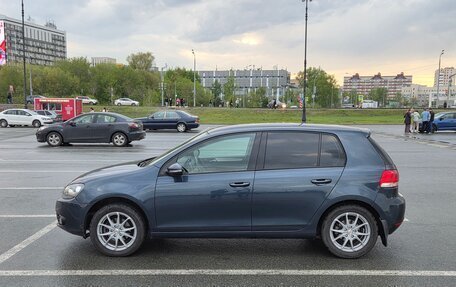 Volkswagen Golf VI, 2010 год, 830 000 рублей, 2 фотография
