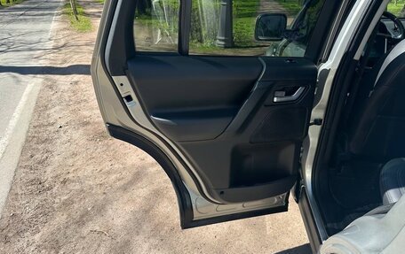Land Rover Freelander II рестайлинг 2, 2012 год, 1 620 000 рублей, 15 фотография