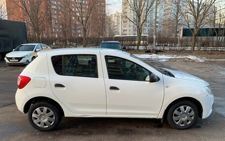 Renault Sandero II рестайлинг, 2019 год, 630 000 рублей, 6 фотография