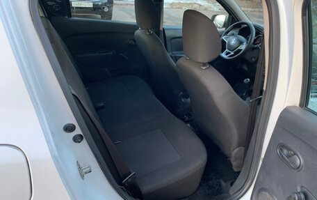 Renault Sandero II рестайлинг, 2019 год, 630 000 рублей, 12 фотография
