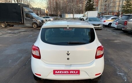 Renault Sandero II рестайлинг, 2019 год, 630 000 рублей, 4 фотография