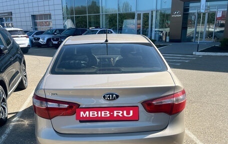 KIA Rio III рестайлинг, 2013 год, 870 000 рублей, 4 фотография