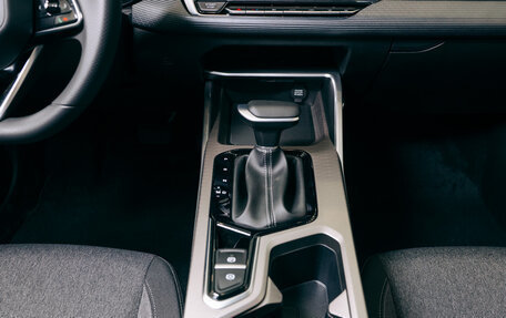 Geely Emgrand, 2024 год, 2 663 990 рублей, 11 фотография