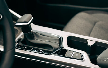 Geely Emgrand, 2024 год, 2 663 990 рублей, 10 фотография
