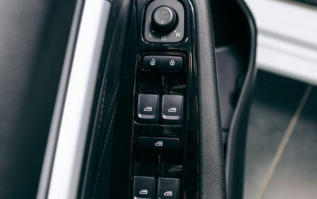 Geely Emgrand, 2024 год, 2 663 990 рублей, 12 фотография