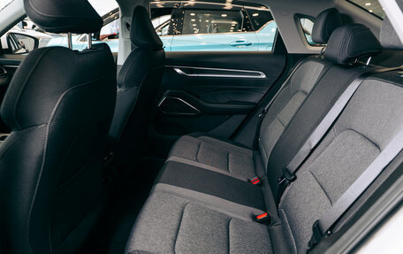 Geely Emgrand, 2024 год, 2 663 990 рублей, 13 фотография