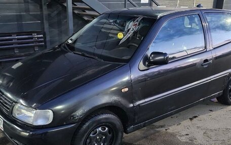 Volkswagen Polo III рестайлинг, 1998 год, 240 000 рублей, 2 фотография