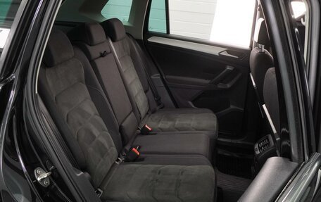 Volkswagen Tiguan II, 2018 год, 2 499 000 рублей, 7 фотография