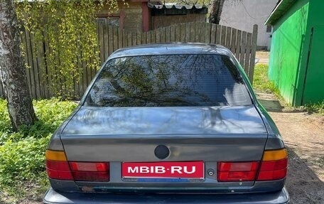 BMW 5 серия, 1988 год, 385 000 рублей, 1 фотография