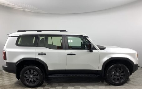 Toyota Land Cruiser Prado, 2024 год, 11 090 000 рублей, 4 фотография