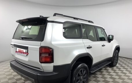 Toyota Land Cruiser Prado, 2024 год, 11 090 000 рублей, 6 фотография