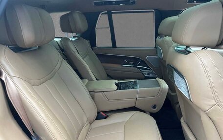 Land Rover Range Rover IV рестайлинг, 2022 год, 15 700 000 рублей, 5 фотография