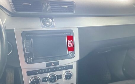 Volkswagen Passat B7, 2011 год, 1 050 000 рублей, 16 фотография