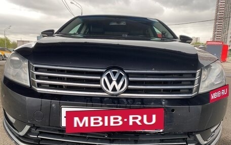 Volkswagen Passat B7, 2011 год, 1 050 000 рублей, 10 фотография