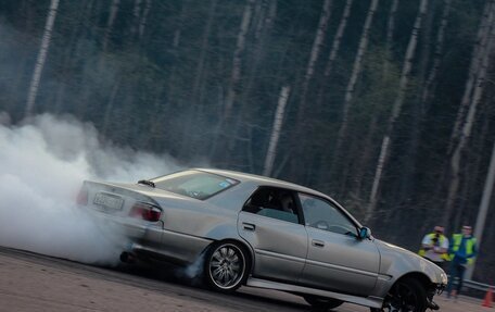 Toyota Chaser VI, 1998 год, 2 000 000 рублей, 8 фотография