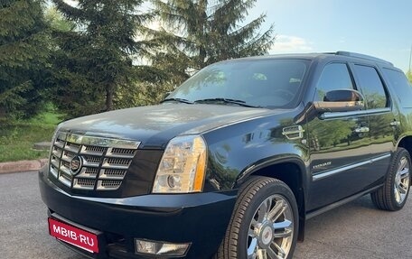 Cadillac Escalade III, 2011 год, 6 000 000 рублей, 5 фотография